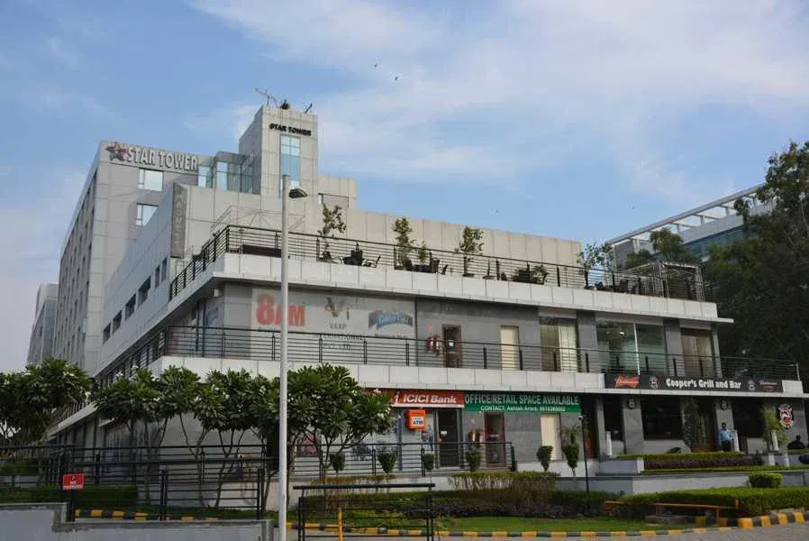 DLF Star Tower